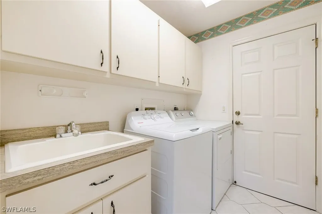 137 Acalypha Punta Gorda FL 33955