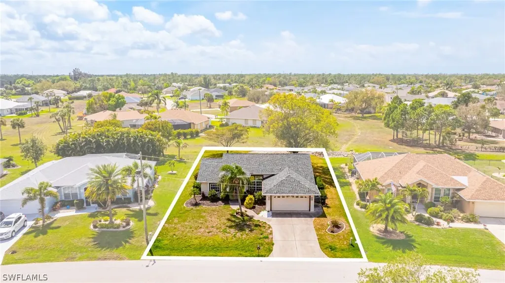 137 Acalypha Punta Gorda FL 33955