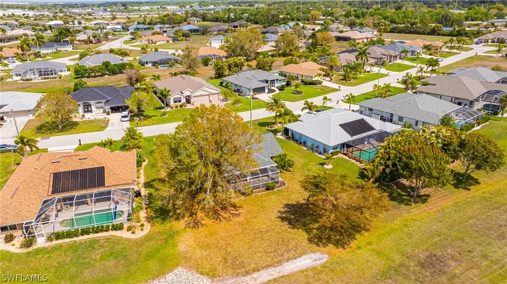 137 Acalypha Punta Gorda FL 33955