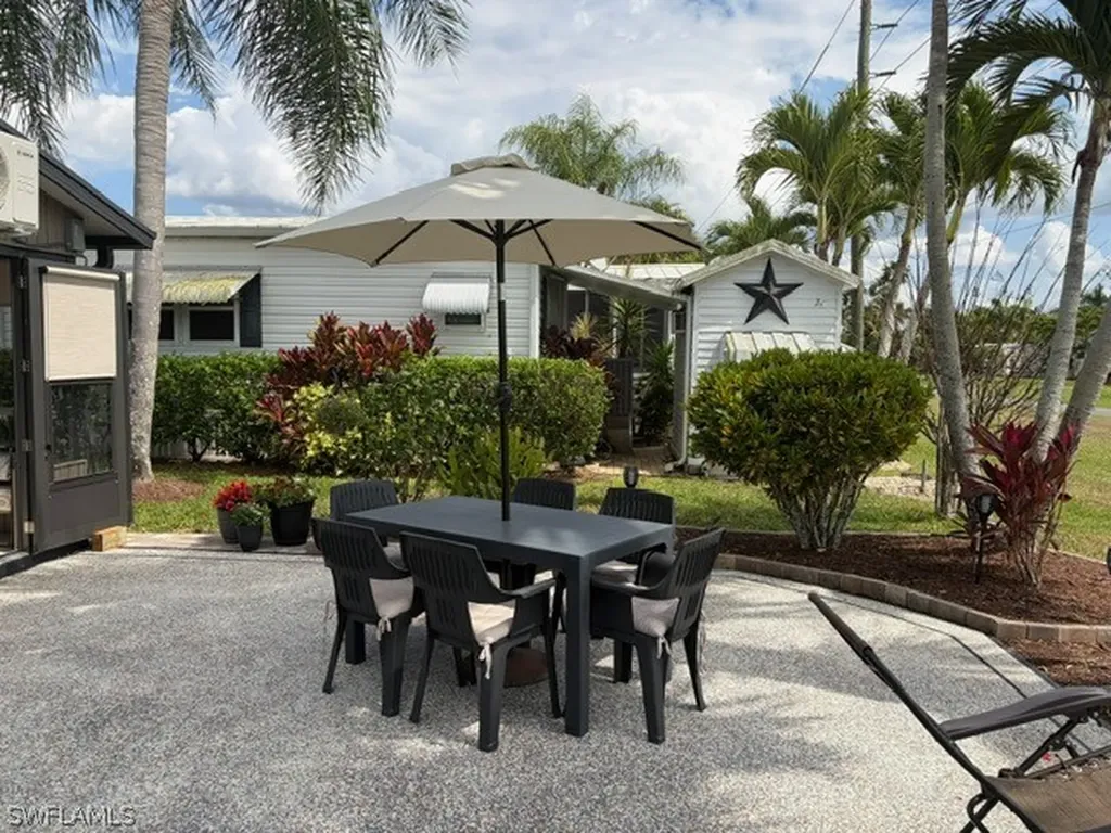 1113 Silver Lakes Boulevard Naples FL 34114