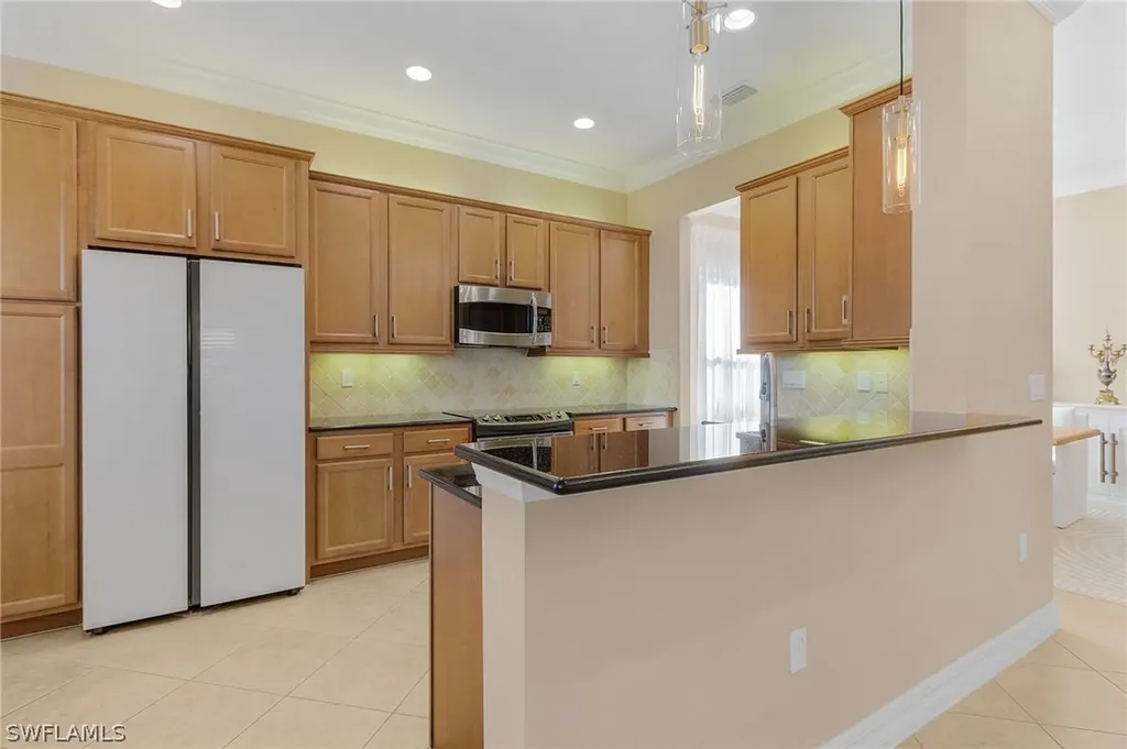 3741 Pleasant Springs Drive Naples FL 34119