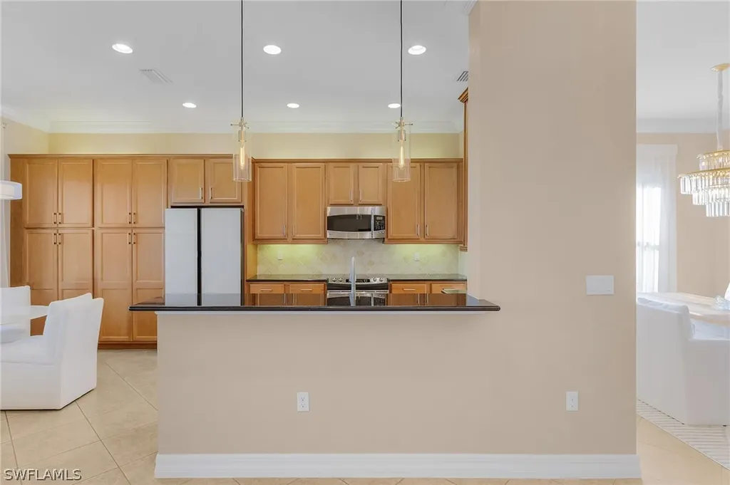 3741 Pleasant Springs Drive Naples FL 34119