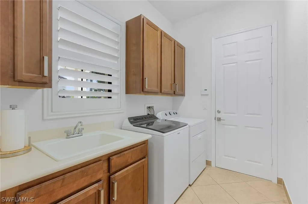 3741 Pleasant Springs Drive Naples FL 34119