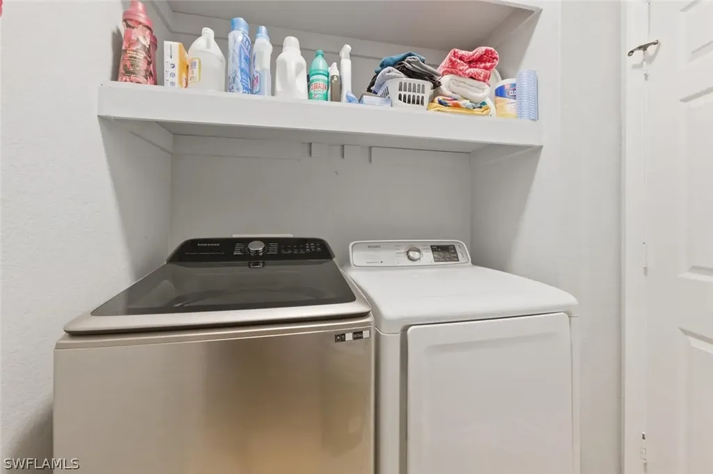 7577 Bristol Circle Naples FL 34120