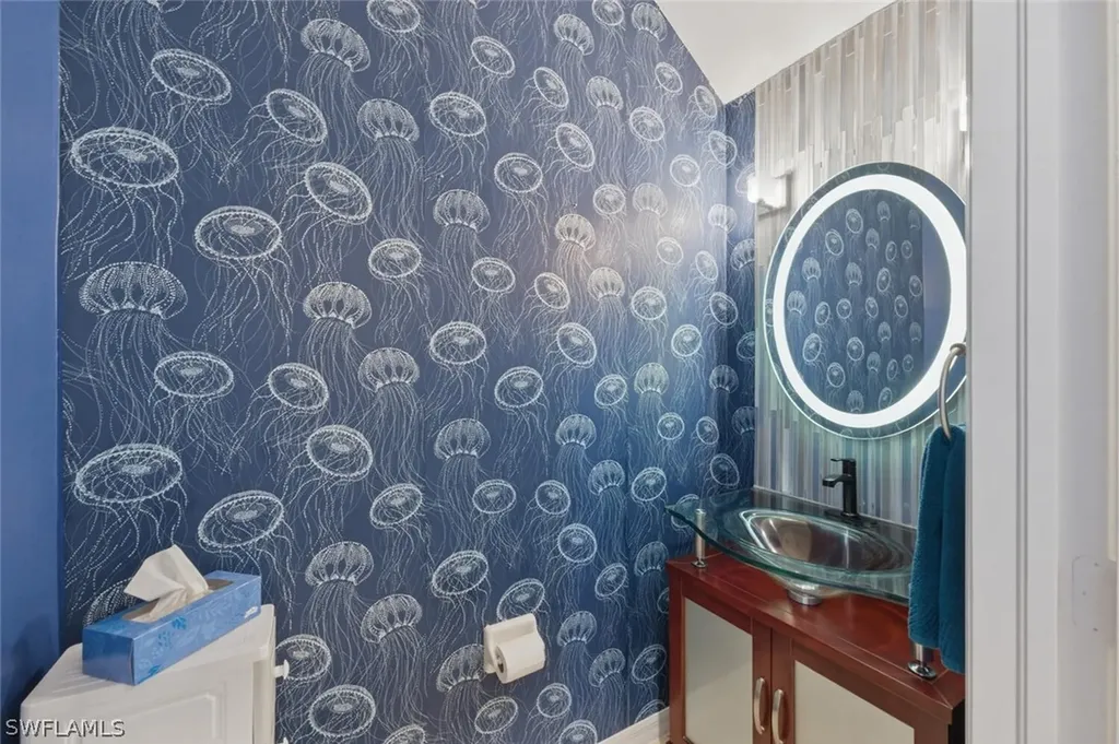 7577 Bristol Circle Naples FL 34120