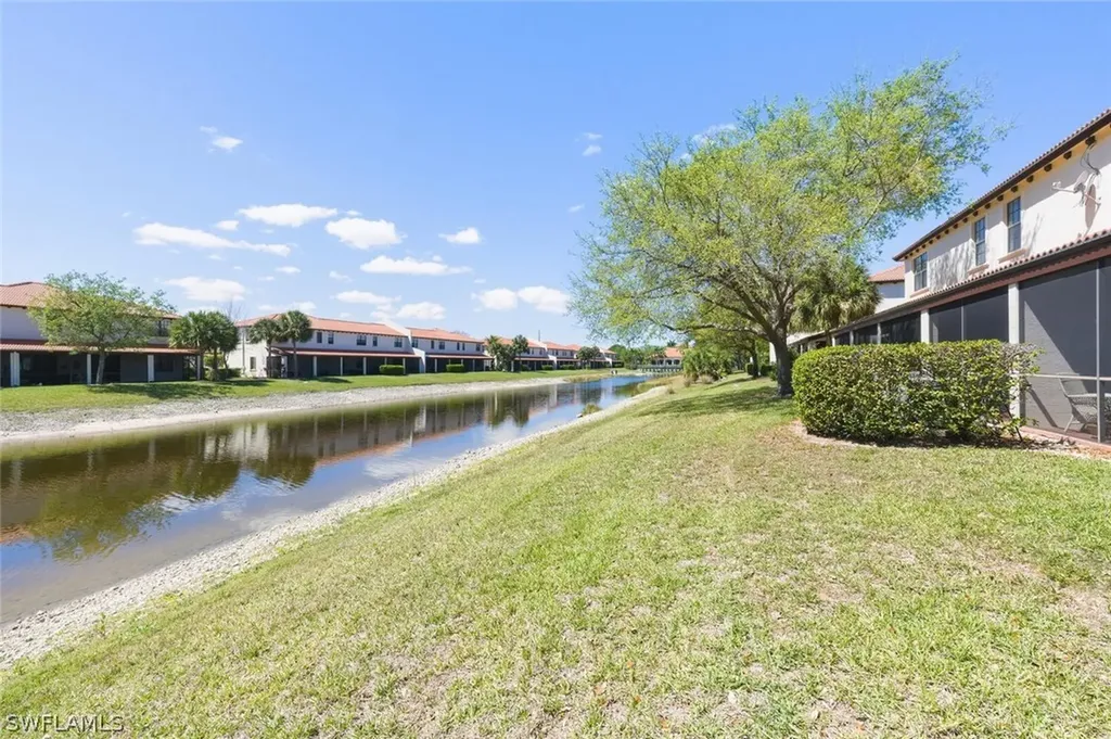 7577 Bristol Circle Naples FL 34120