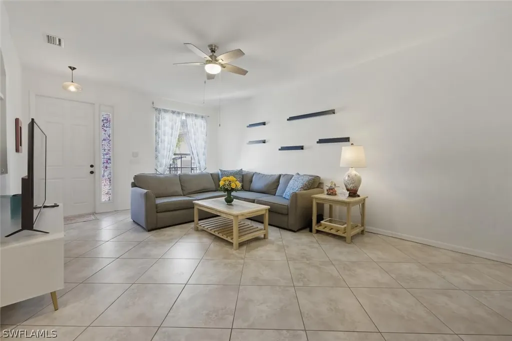 7577 Bristol Circle Naples FL 34120