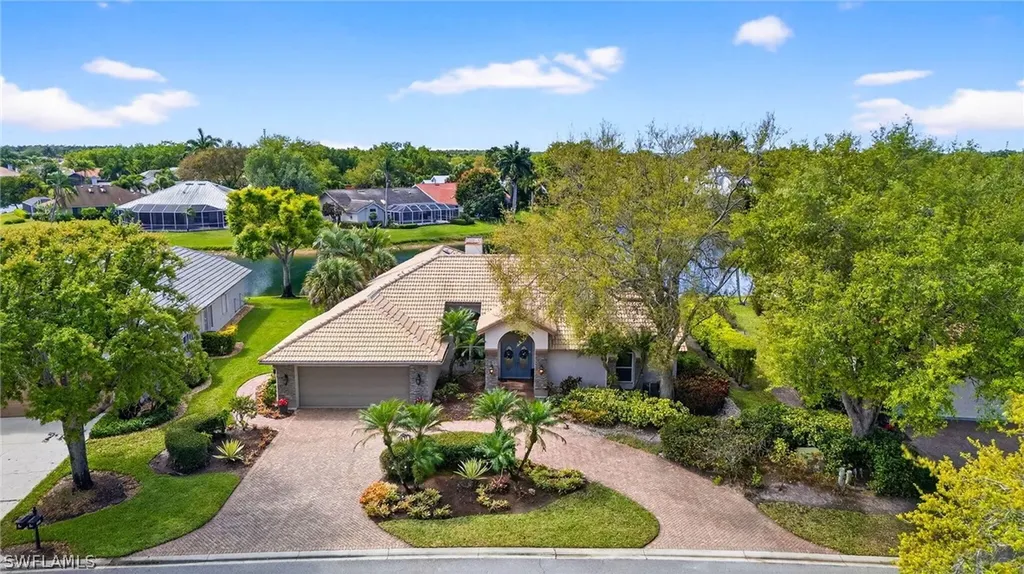 4348 Mourning Dove Drive Naples FL 34119