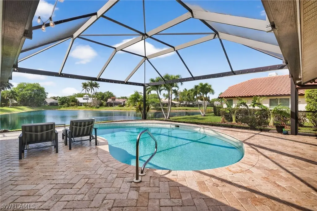 4348 Mourning Dove Drive Naples FL 34119