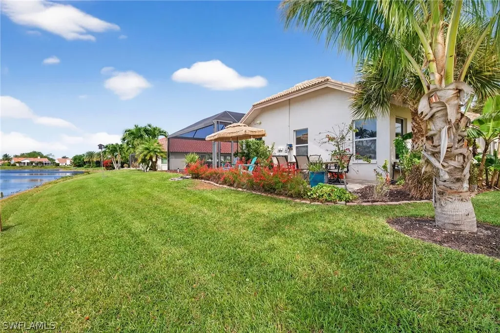 4348 Mourning Dove Drive Naples FL 34119