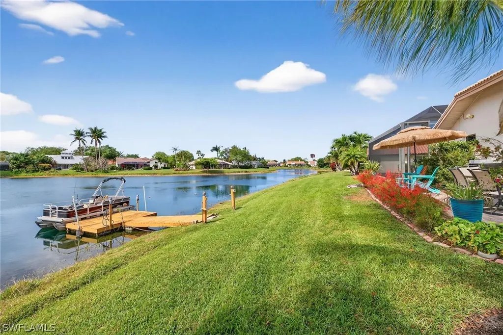 4348 Mourning Dove Drive Naples FL 34119