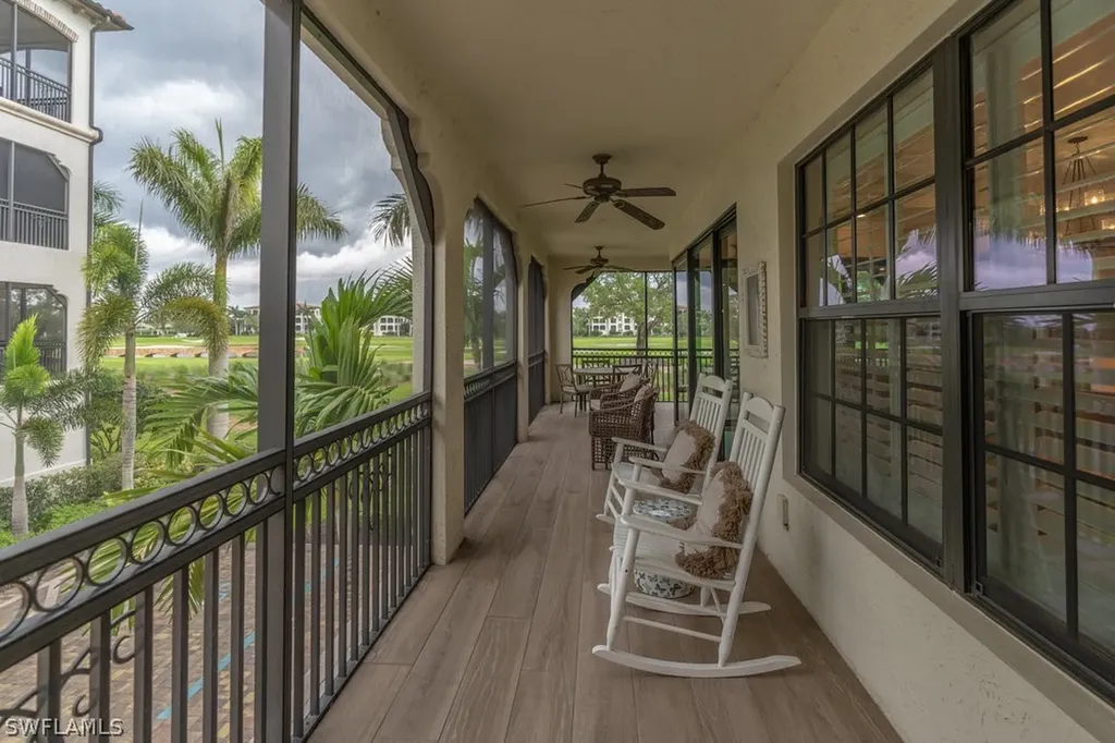 16375 Viansa Way Naples FL 34110