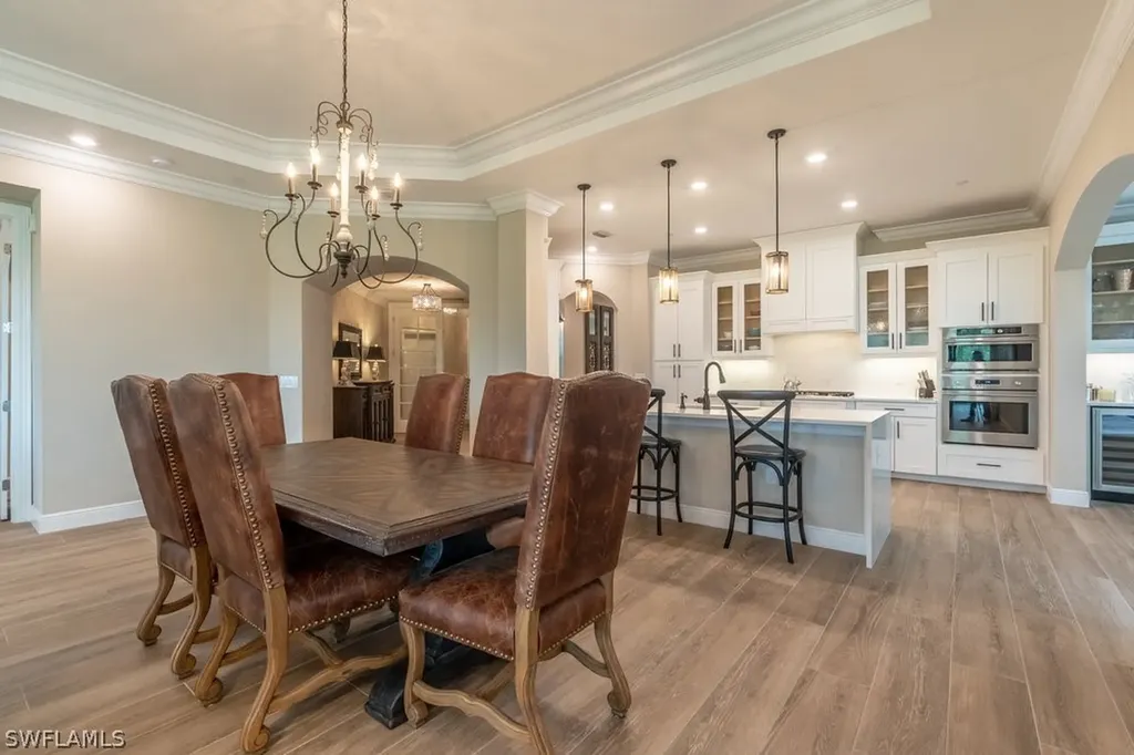 16375 Viansa Way Naples FL 34110