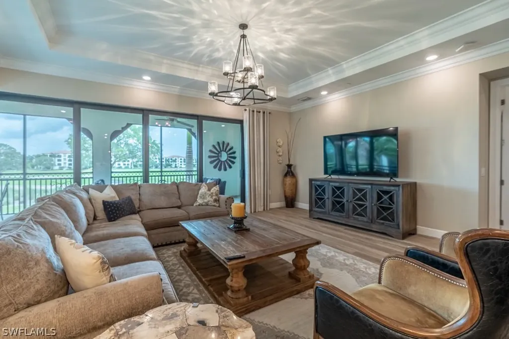 16375 Viansa Way Naples FL 34110