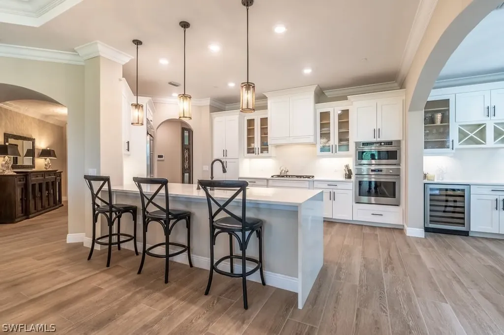 16375 Viansa Way Naples FL 34110