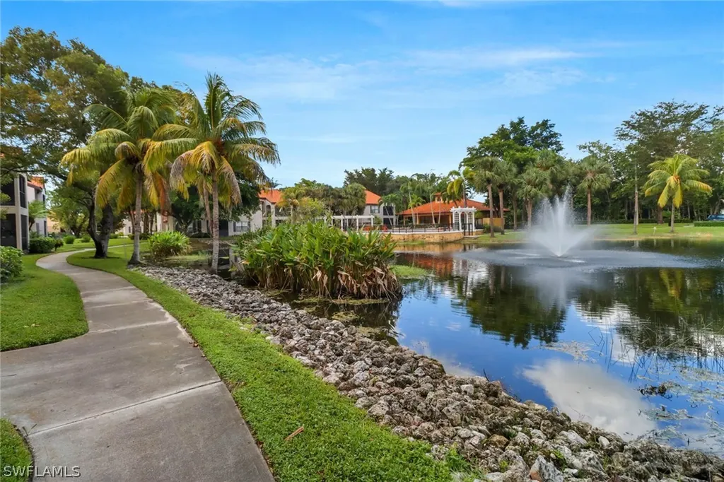 2130 Arbour Walk Circle Naples FL 34109