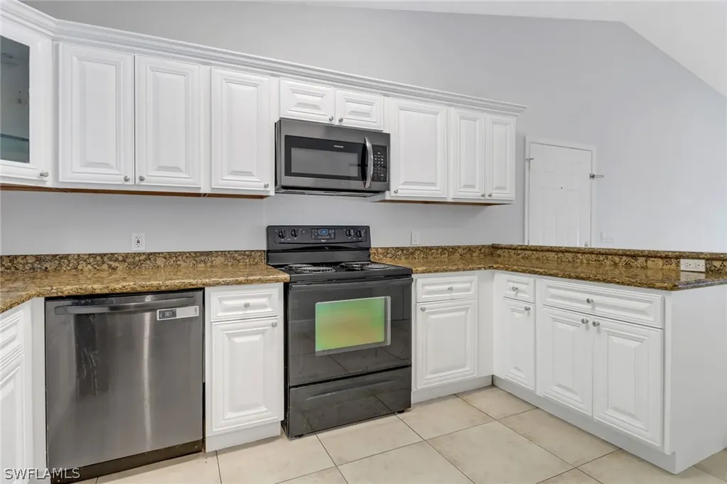 2130 Arbour Walk Circle Naples FL 34109