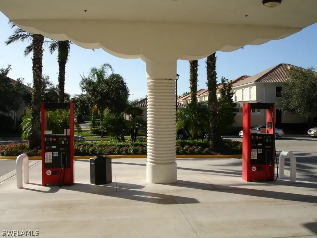5267 Hawkesbury Way Naples FL 34119