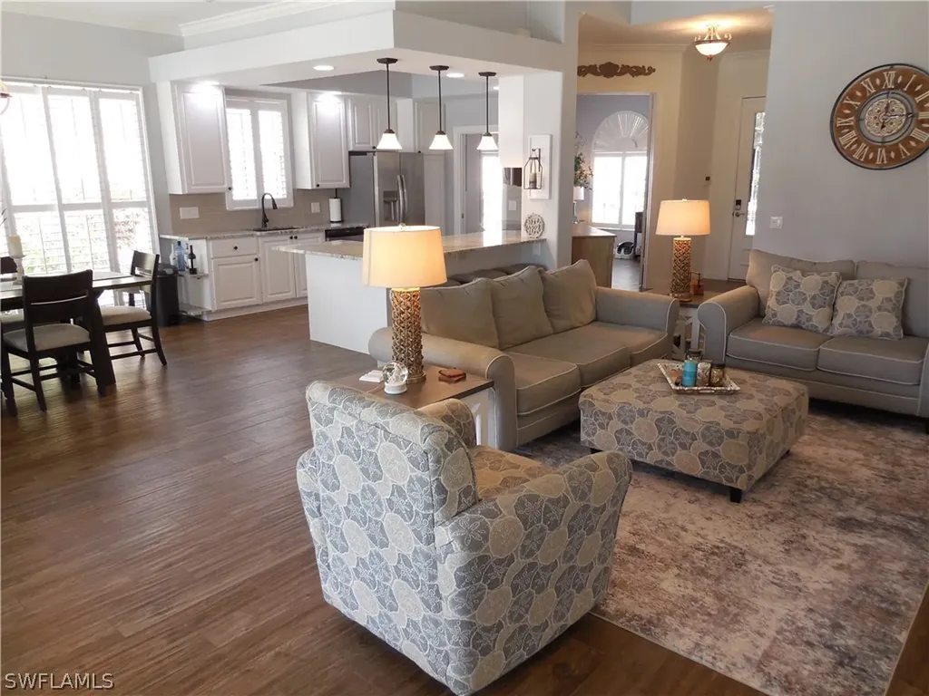 5267 Hawkesbury Way Naples FL 34119