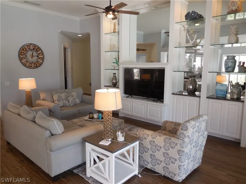 5267 Hawkesbury Way Naples FL 34119