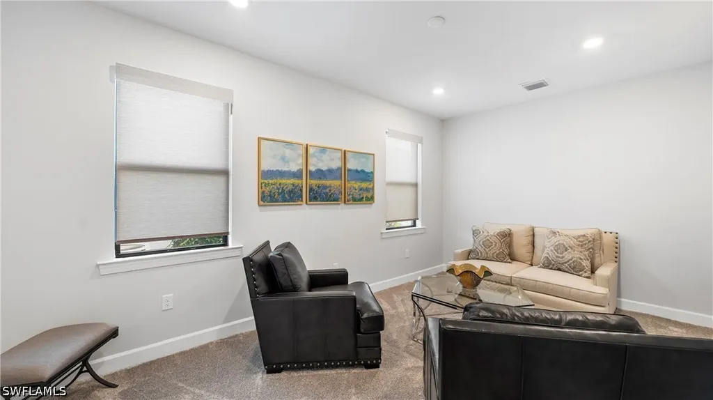 10428 Ventana Lane Naples FL 34120
