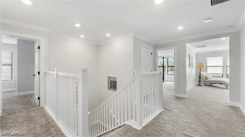 10428 Ventana Lane Naples FL 34120