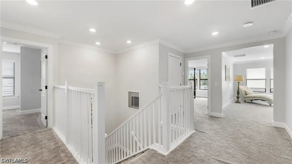 10428 Ventana Lane Naples FL 34120