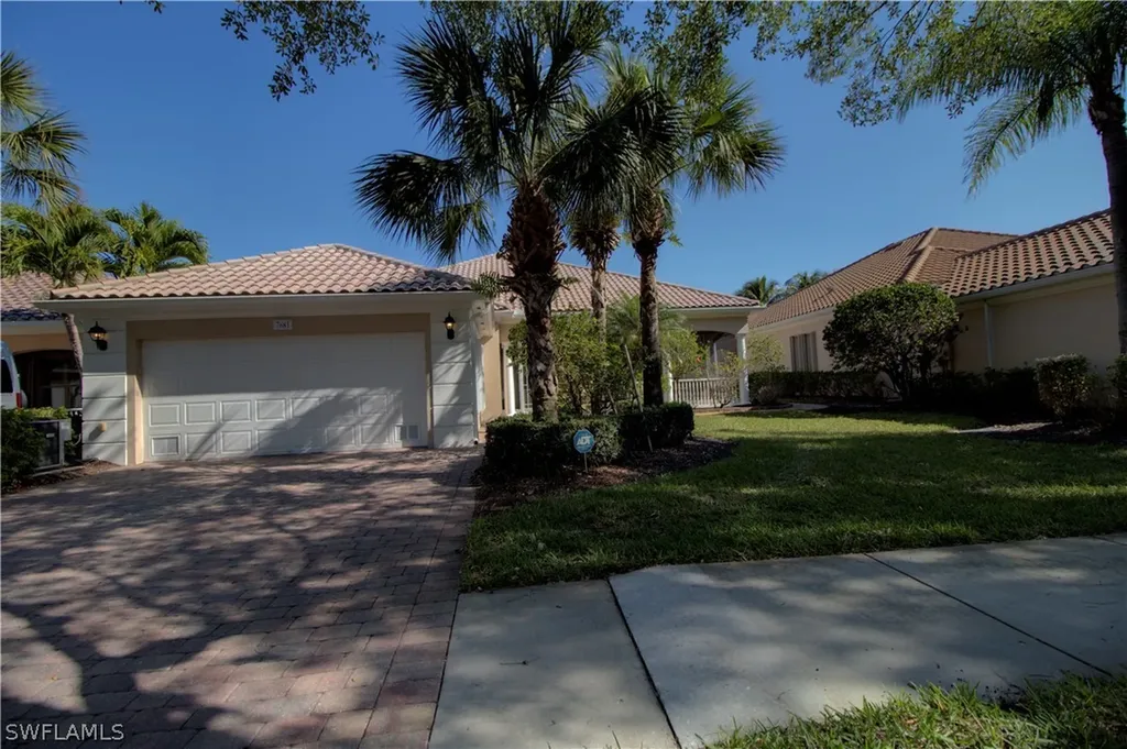 7681 Sicilia Court Naples FL 34114