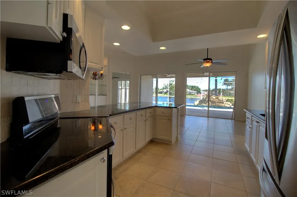7681 Sicilia Court Naples FL 34114