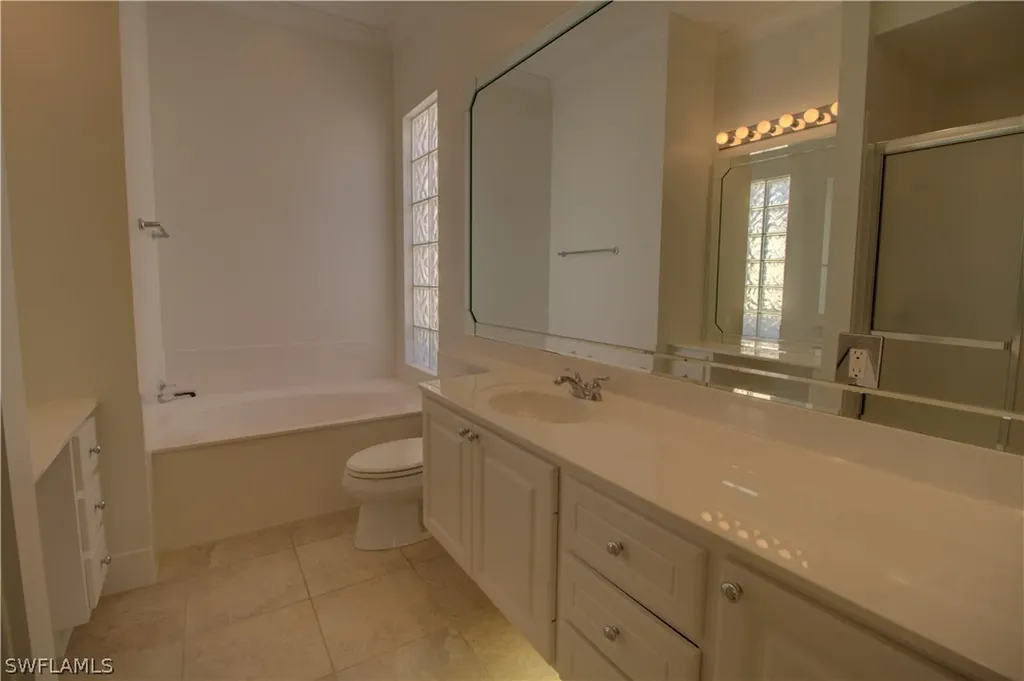 7681 Sicilia Court Naples FL 34114