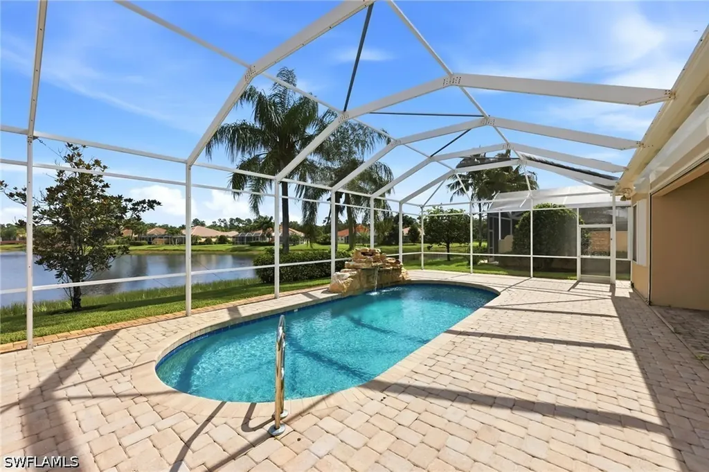 7681 Sicilia Court Naples FL 34114