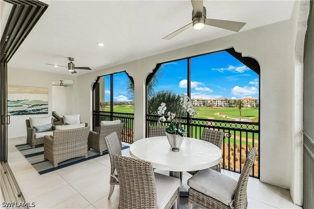 16347 Viansa Way Naples FL 34110