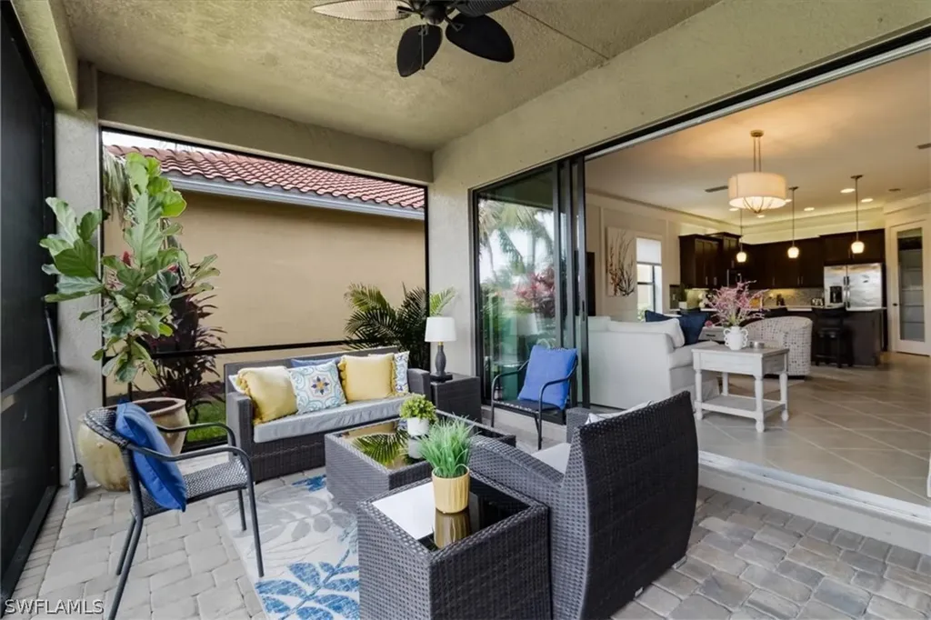 13441 Coronado Drive Naples FL 34109