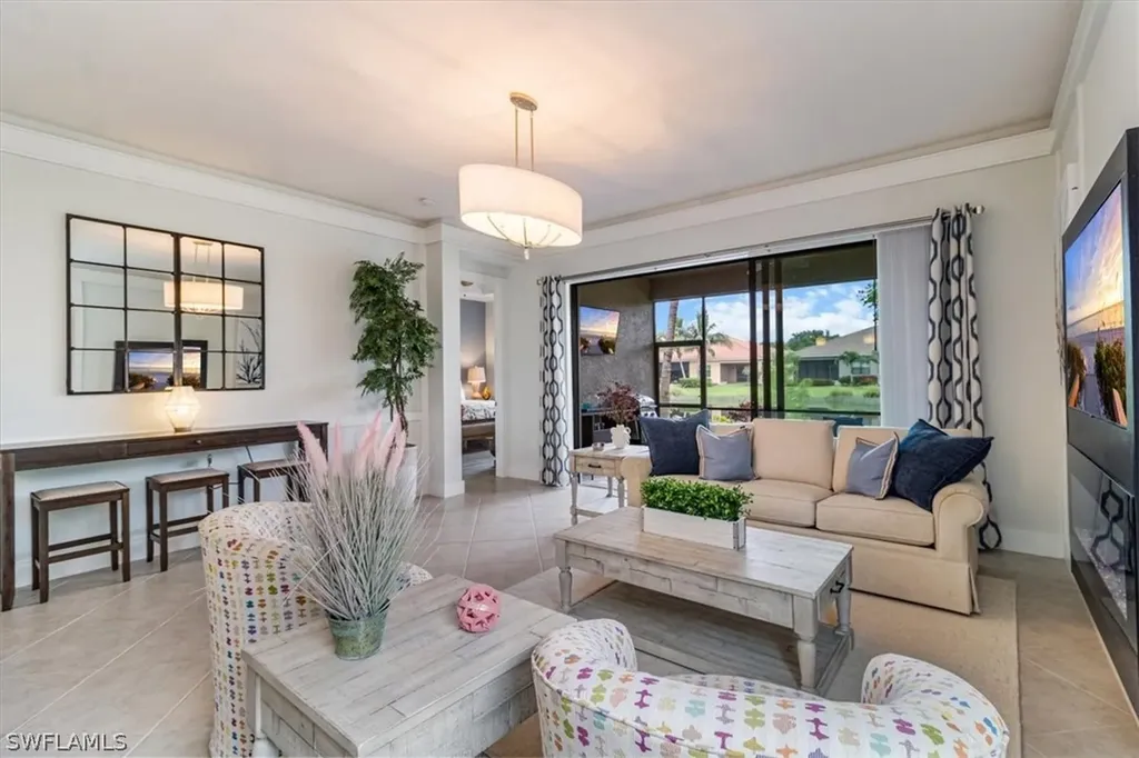13441 Coronado Drive Naples FL 34109