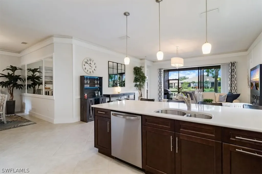 13441 Coronado Drive Naples FL 34109