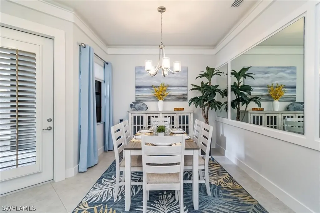 13441 Coronado Drive Naples FL 34109