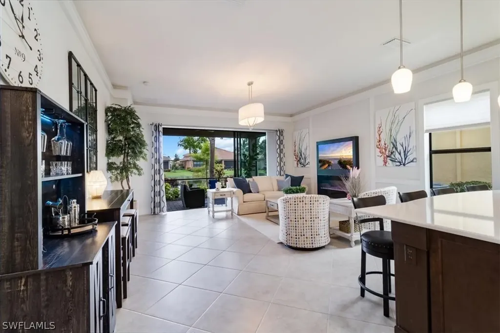 13441 Coronado Drive Naples FL 34109