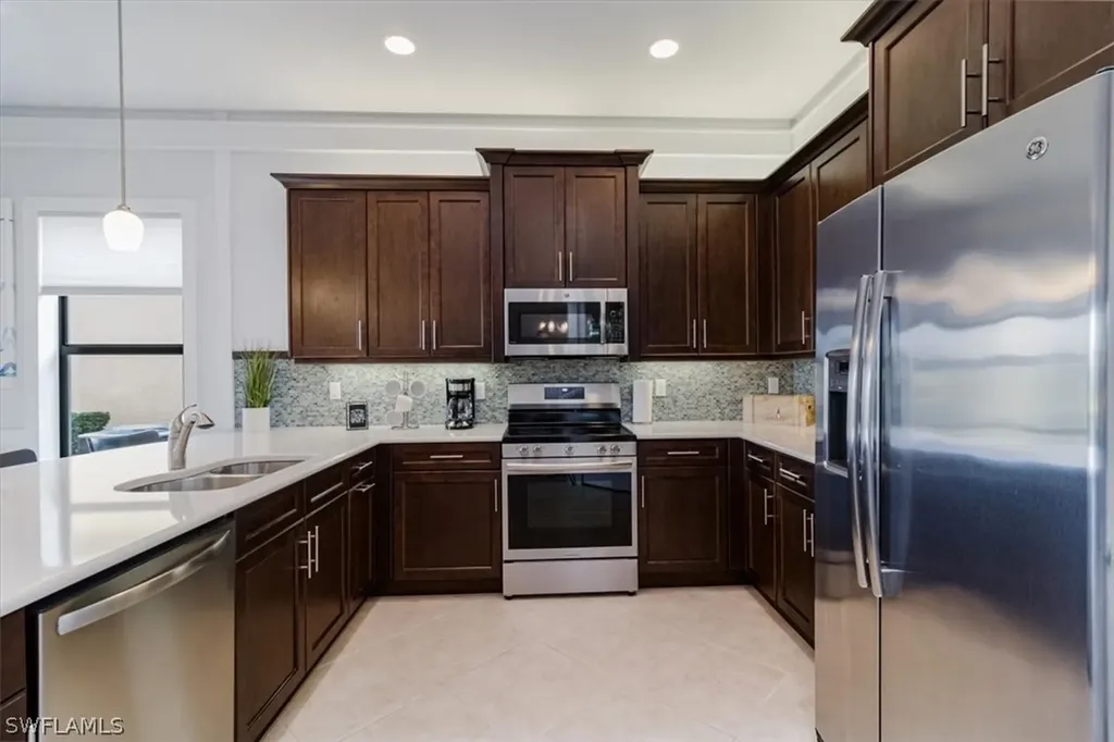 13441 Coronado Drive Naples FL 34109
