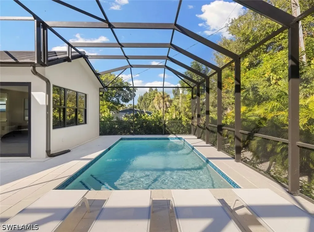 2721 Van Buren Avenue Naples FL 34112