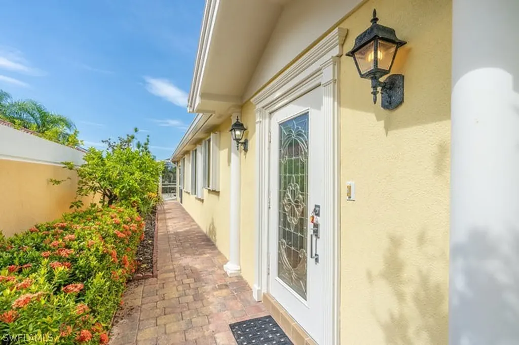 7630 Novara Court Naples FL 34114