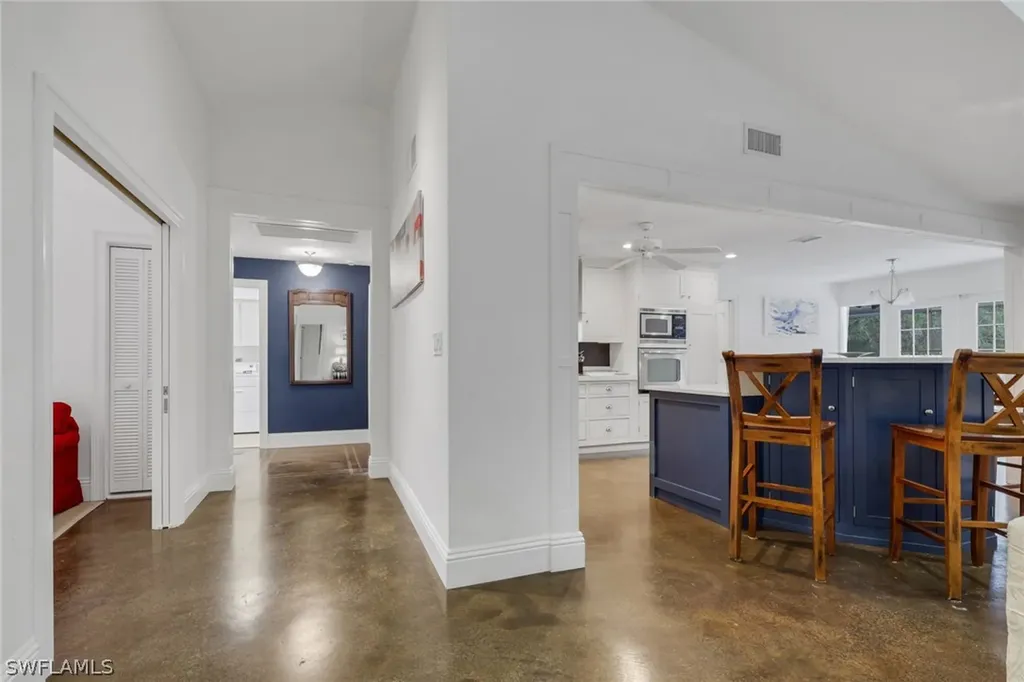 2293 Royal Lane Naples FL 34112