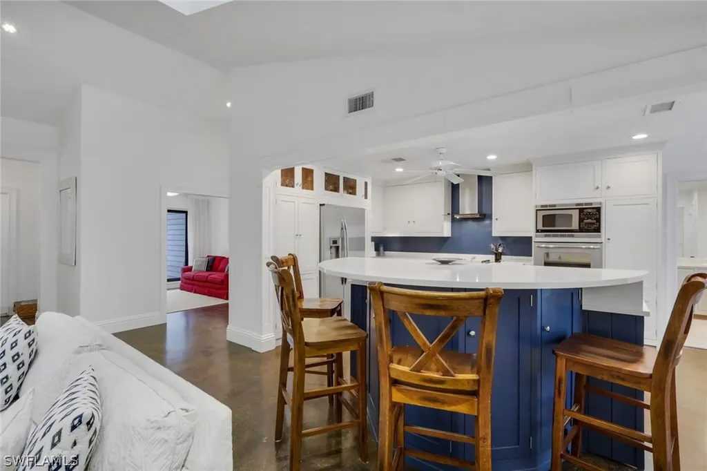2293 Royal Lane Naples FL 34112
