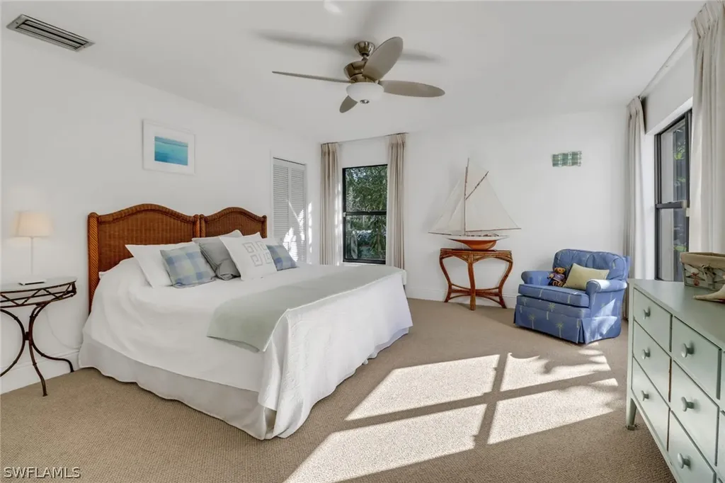 2293 Royal Lane Naples FL 34112