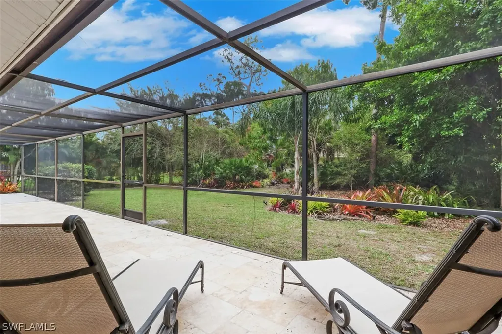 2293 Royal Lane Naples FL 34112