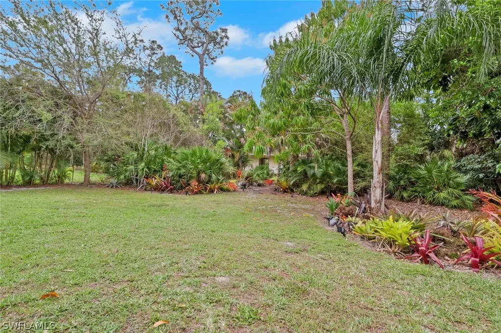 2293 Royal Lane Naples FL 34112