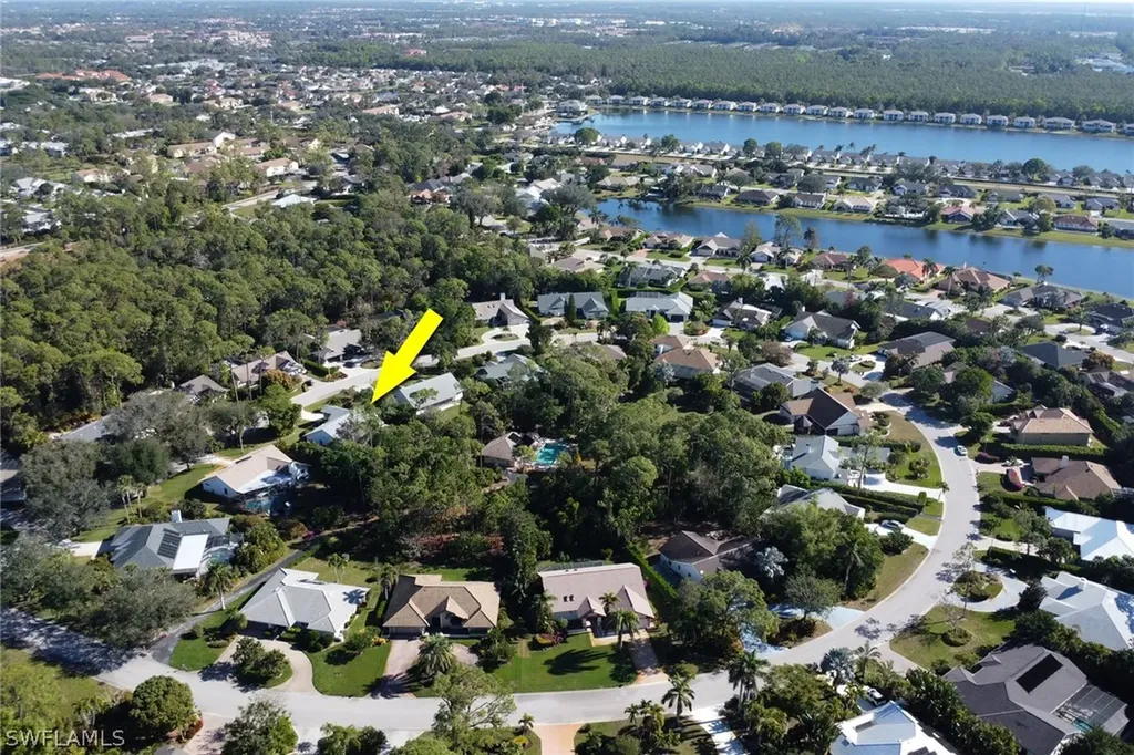 2293 Royal Lane Naples FL 34112