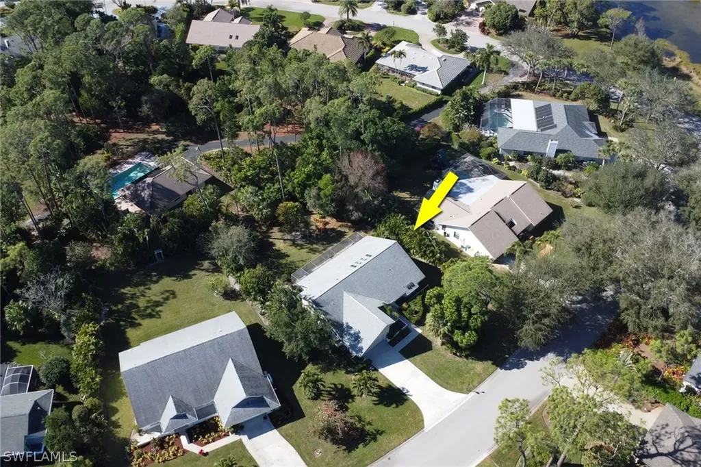 2293 Royal Lane Naples FL 34112