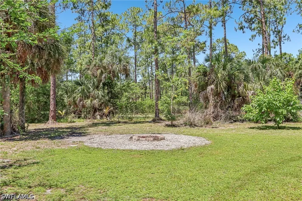 3360 2nd Avenue NE Naples FL 34120