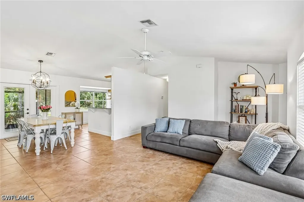 3360 2nd Avenue NE Naples FL 34120