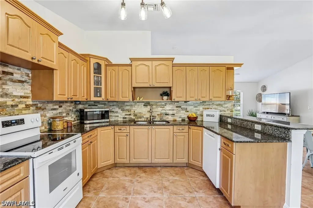 3360 2nd Avenue NE Naples FL 34120
